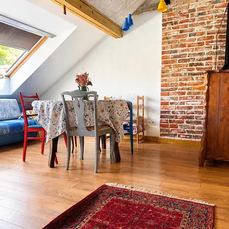 Attic In Old Town Heart Kurpiai קלייפדה